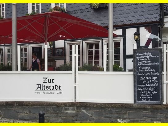 2018-06-09_Hochzeitsfeier_Hotel_zur_Altstadt_Freudenberg_04.jpg