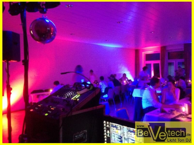Hochzeit_am_11.07.2014_im_Buergerhaus_in_Seelbach03.jpg