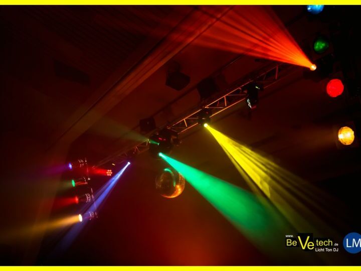 2016-02-20_NGV-Dance-Night_in_der_Georg-Heimann-Halle_in_Netphen22.jpg