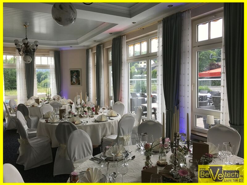 2017-06-23_Hochzeit_Sporthotel_Landhaus_Wacker_Wenden_001.JPG