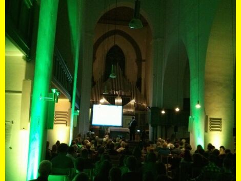 2017-07-01_Nacht_der_Wissenschaft_in_der_Martinikirche_in_Siegen_03.jpg