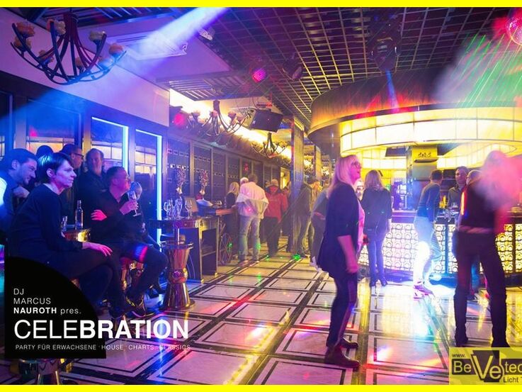 2017-12-02_Celebration-Party_in der_Sushi_Moto_Bar_Dynasty_in_Siegen_06.jpg