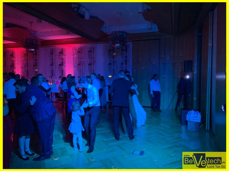 2019_09_14_Hochzeit_im_Haus_der_Siegerländerwirtschaft_in_Siegen_02.JPG