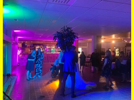 2022-05-14_Hochzeit_Restaurant der Siegerlandhalle_Siegen_014.JPEG