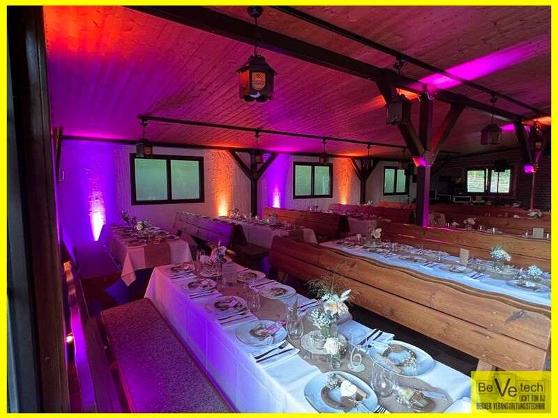 2023-09-16_Hochzeit_Dorfgemeinschaftshaus_Irlenhecken_Ferndorf_Kreuztal_04.JPEG
