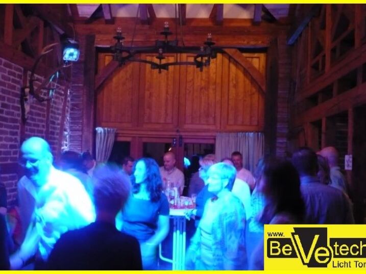 50.Geburtstag_in_Burgremise_in_Netphen_Hainchen_003.jpg