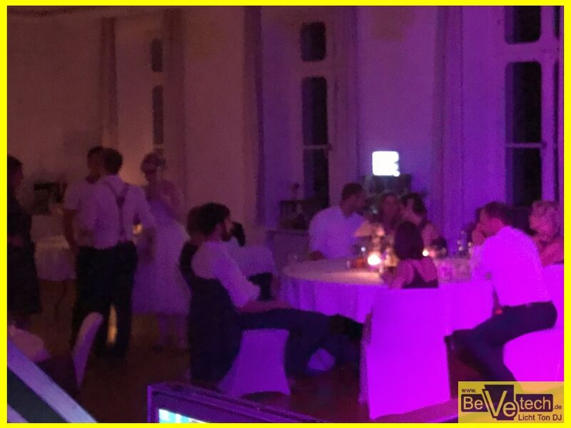 2017-06-24_Hochzeit_in_der_Weissen_Villa_in_Kreuztal_07.JPG