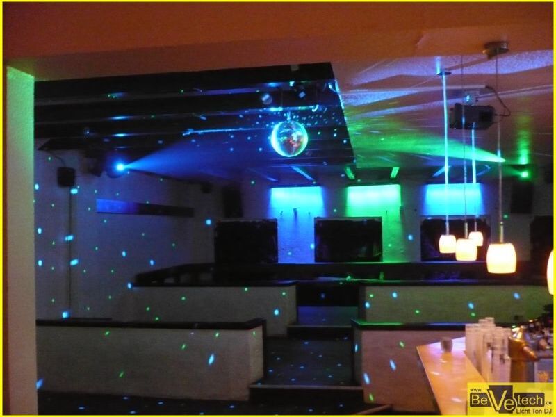 Abi-Party_Gymnasium_Wilnsdorf_04.02.11_001 [1600x1200].JPG