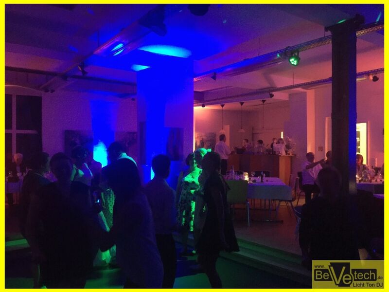 Hochzeit_am_08.08.2015_im_Alten_Feuerwehrhaus_in_Netphen 01.JPG