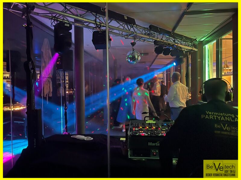 2024-06-29_Hochzeit_Restaurant_Blauer_Pfau_Golfplatz_Kreuztal_007.JPEG