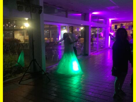 2022-05-14_Hochzeit_Restaurant der Siegerlandhalle_Siegen_013.JPEG