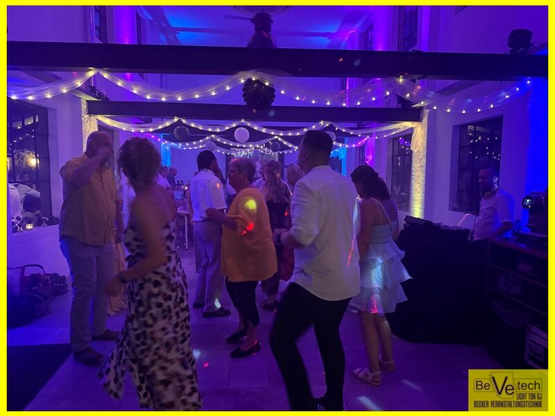2026-06-27_Hochzeit_Alte_Klempnerei_Siegen_011.JPG