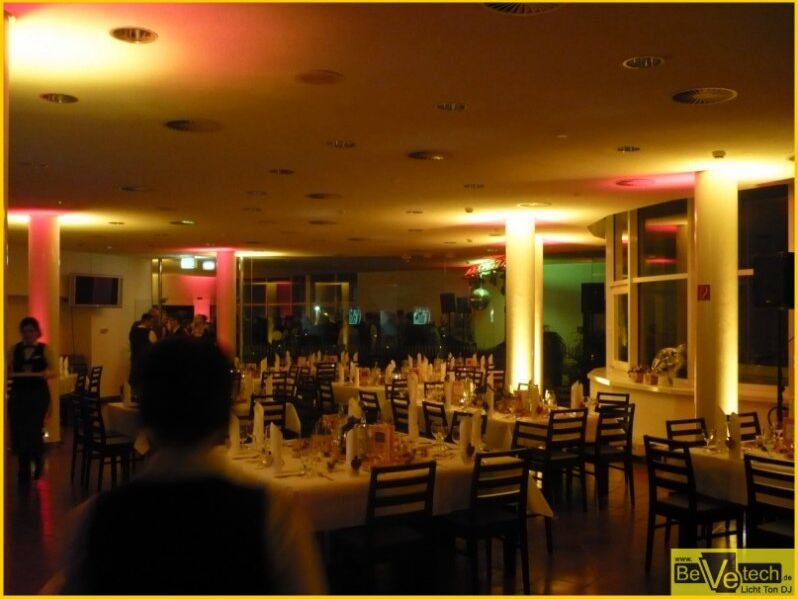 100.Geburtstag_am_03.03.2012_im_DAA_Restaurant_Siegen_010.jpg