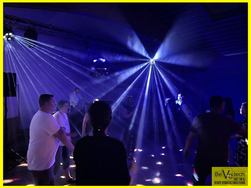 2023-06-10_Silberhochzeit_Festhalle_Setzen_Siegen_009.jpg