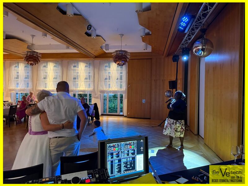 2026-06-12_Hochzeit_HDW_Siegen_002.JPG