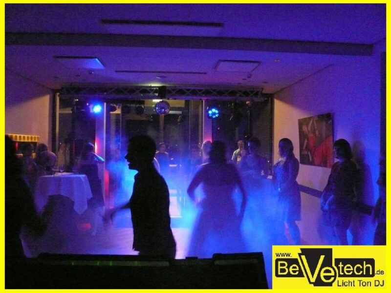 Hochzeit_am_08.08.2014_im_Restaurant_Johanneshoehe_in Siegen12.JPG