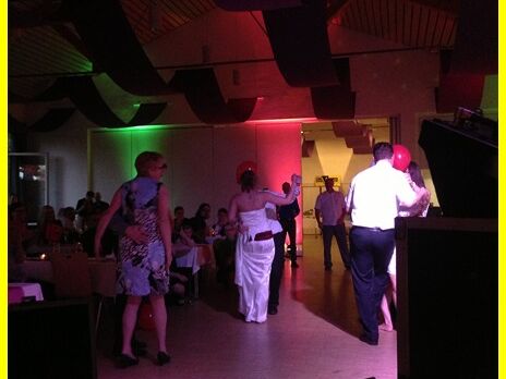 Hochzeit_im_Buergerhaus_in_Muesen_am_06.07.2013_003.JPG