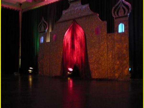 Orientalische_Nacht_zugunsten_Unicef_am_08.10.11_in_der_Festhalle_Wilnsdorf_02.JPG