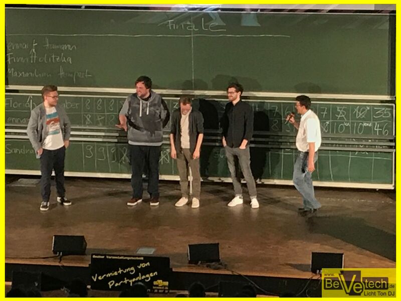 2017-05-16_5._Hoersaal_Slam_im_Audimax_am_Haardter_Berg_an_der_Uni_in_Siegen_10.JPG