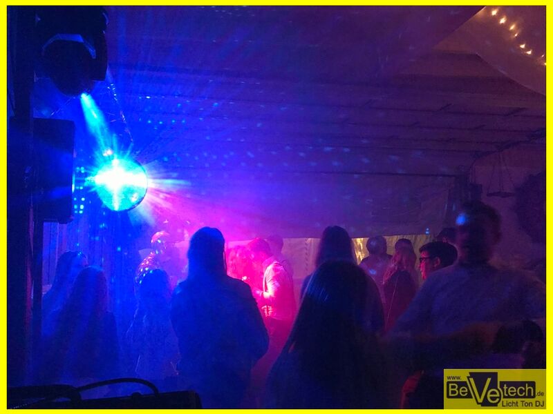 2017-05-24 Hochzeit Privathalle-Werkstatt in Freudenberg-Alchen 008.JPG