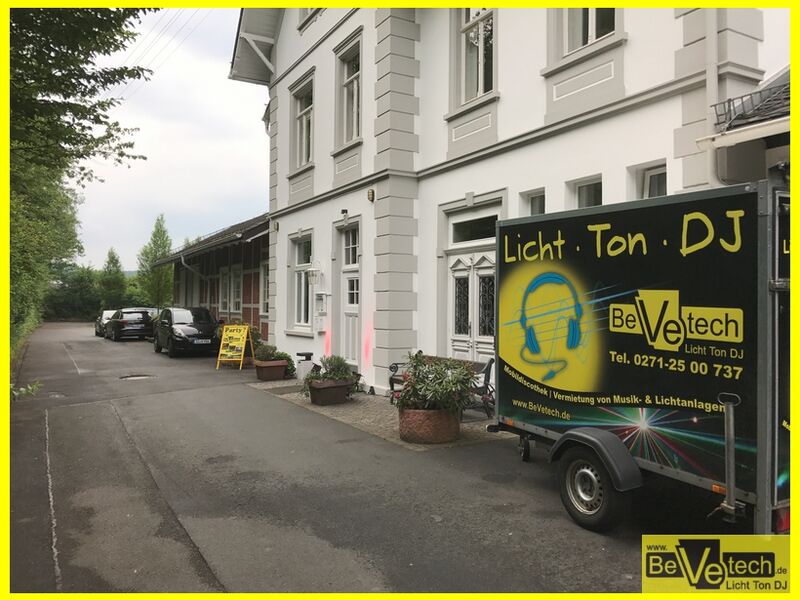 2017-06-03_100._Geburtstagsfeier_im_Bahnhof_Deuz_in_Netphen_11.JPG