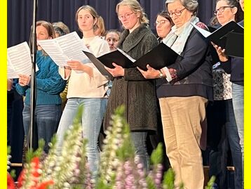 2023-11-05_Herbstkonzert_New Voices_Giebelwaldhalle_Mudersbach_04.JPEG