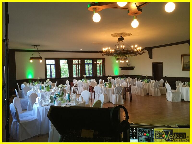 Hochzeit_am_08.08.15_im_Beef_&_Lobster_auf_der_Burg_Gleiberg_in_Wettenberg03.JPG