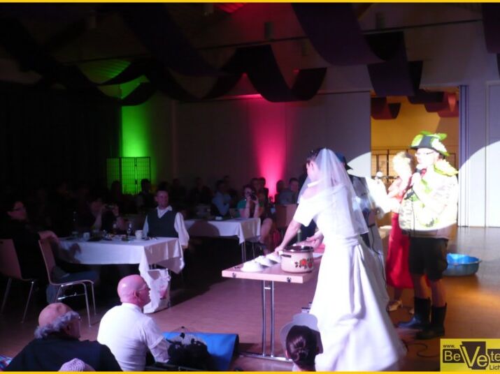 Hochzeit_am_22.06.2012_in_Buergerhaus_Muesen_003.jpg