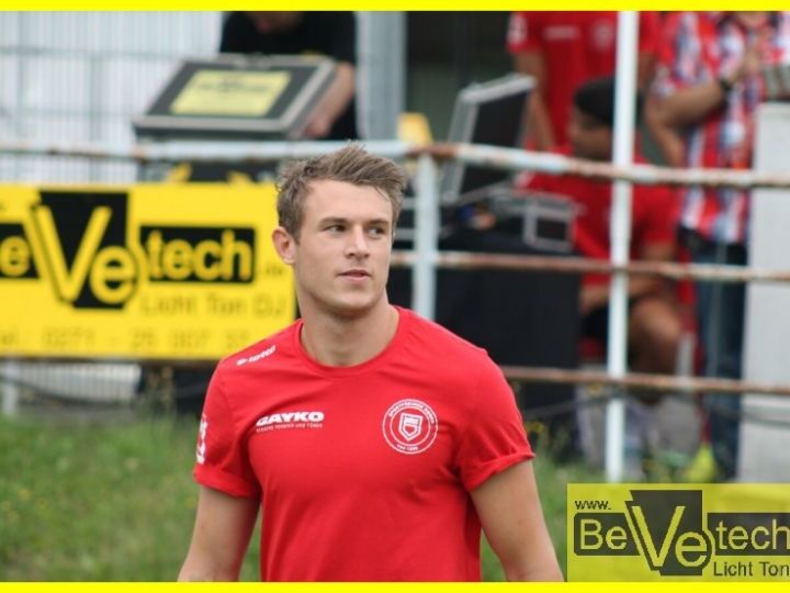 Sportfreunde_Siegen_Saisoneroeffnung_mit_BeVetech1.jpg