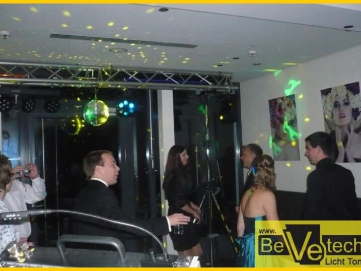 Hochzeit_am_15.09.2012_im_Restaurant_Johanneshoehe_in_Siegen_007.jpg