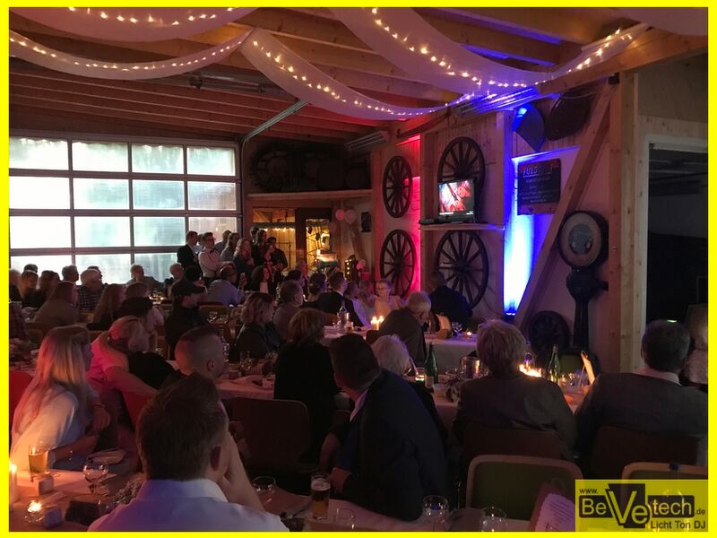 2017-05-24 Hochzeit Privathalle-Werkstatt in Freudenberg-Alchen 007.JPG