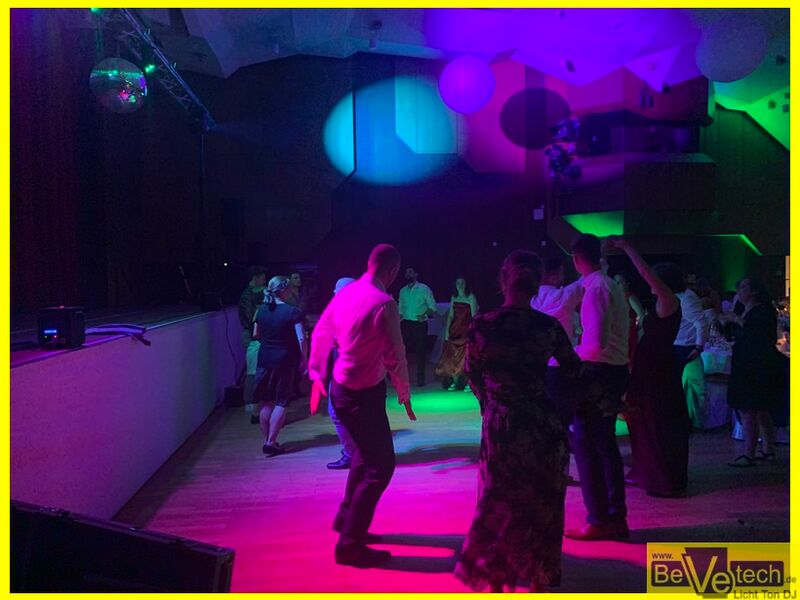 2019-08-24_Hochzeit_Bismarckhalle_Siegen_Geisweid_04.JPG