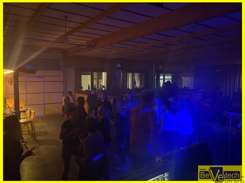2022-09-30_Mitarbeiterfest_Ilsen_Brauerei_Kreuztal_Littfeld06.jpg