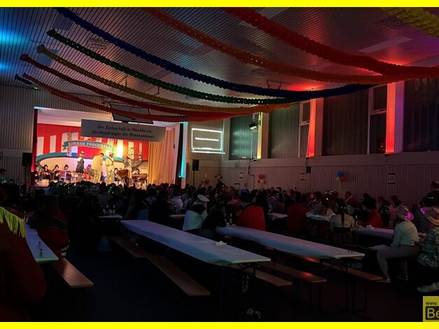2023-02-18_Karnevalssitzung_der_DPSG_Turnhalle_der_Grundschule_am_Rothenberg_Niederfischbach_001.jpg