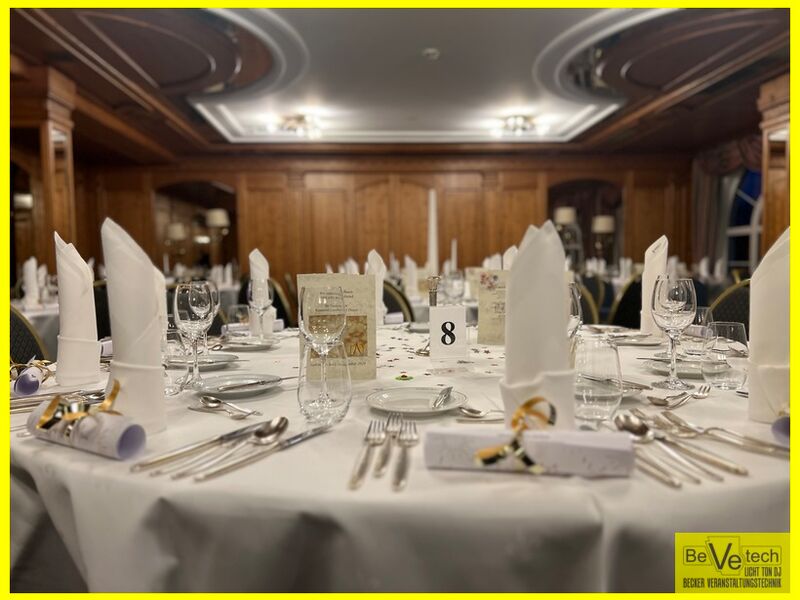 2024-12-31_Silvesterparty_Romantik_Landhotel_Doerr_Bad Laasphe_002.JPEG