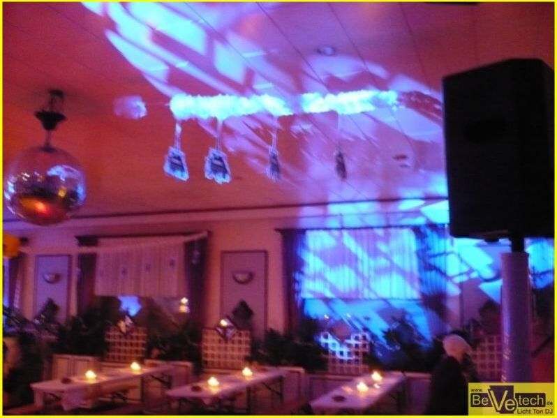 Geb._Feier_am_14.01.2011_im_TSV-Siegen_Sportheim_in_Trupbach_mit_BeVetech_003.jpg