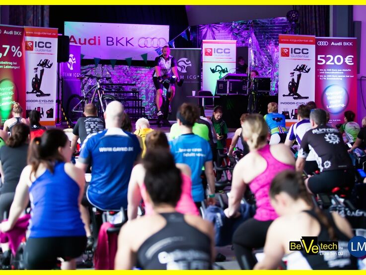 Indoorcycling_Spendenmarathon_am 19._und_20.02.2016_in_der_Mehrzweckhalle-in_Salchendorf_04.jpg