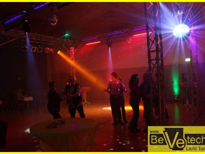 NGV_Dance_Night_am_09.02.2013_in_der_Georg_Heimann_Halle_in_Netphen_007.jpg