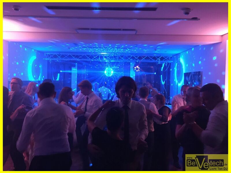 2016--07-16_HZ_im_Berghotel_Johanneshoehe02.JPG