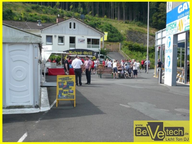Sportfreunde_Siegen_Saisoneroeffnung_mit_BeVetech4.jpg