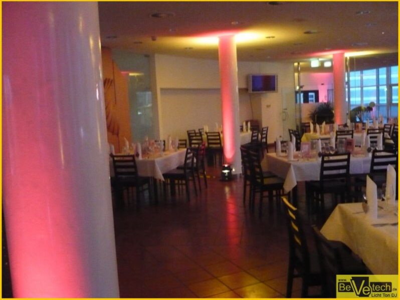 100.Geburtstag_am_03.03.2012_im_DAA_Restaurant_Siegen_005.jpg