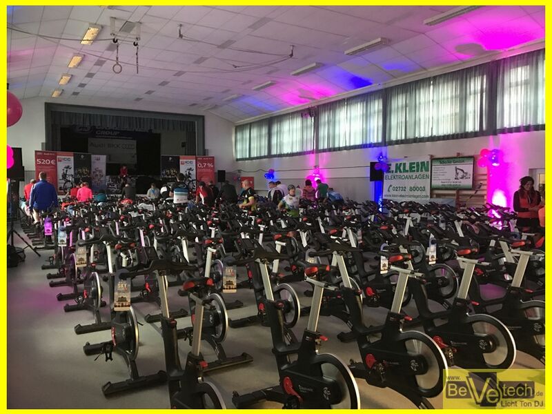 2017-02-17+18_Indoorcycling_Spendenmarathon02.JPG