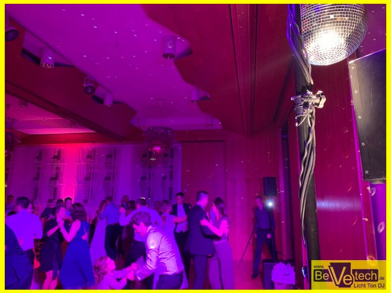 2019_09_14_Hochzeit_im_Haus_der_Siegerländerwirtschaft_in_Siegen_03.JPG
