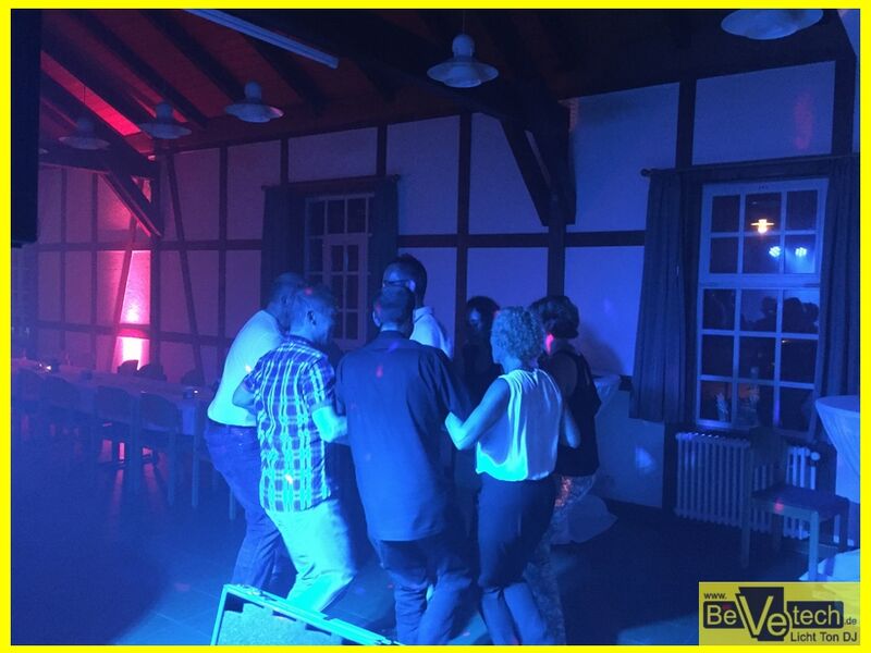 2017-06-03_100._Geburtstagsfeier_im_Bahnhof_Deuz_in_Netphen_03.JPG