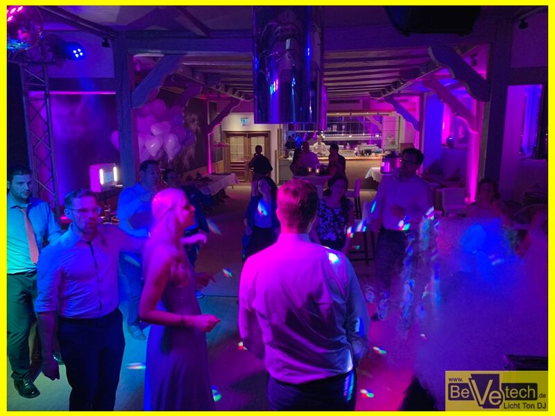 2019-07-06_Hochzeit_Romantikhotel_Platte_Repetal_Attendorn_16.JPG