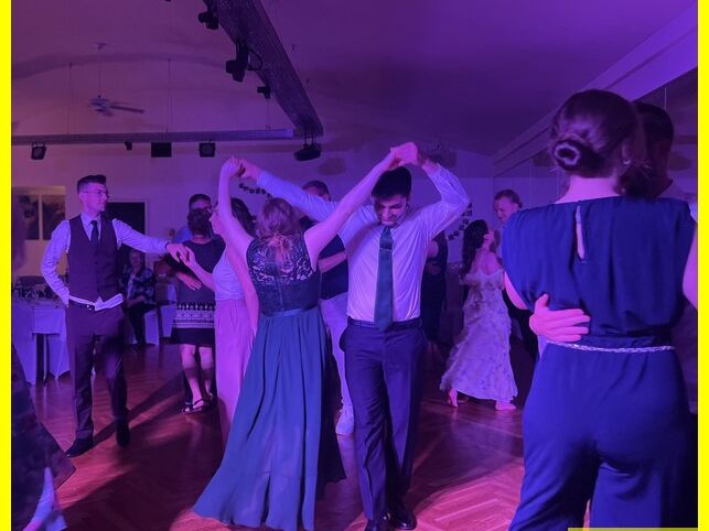 2024-06-29_Hochzeit_Tanzschule_Im_Takt_Dreistiefenbach_Netphen_010.JPEG