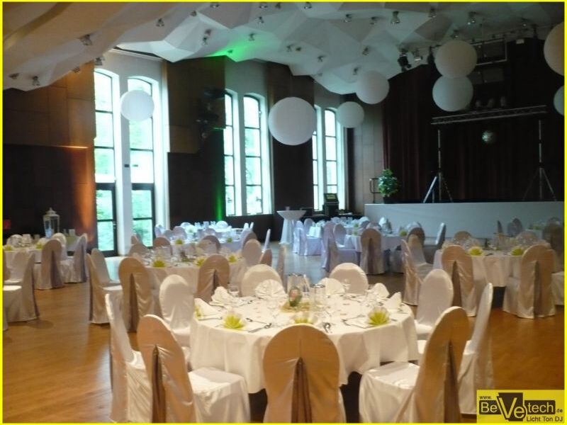Hochzeit_am_30.07.11_in_der_Bismarckhalle_in_Siegen_04.JPG