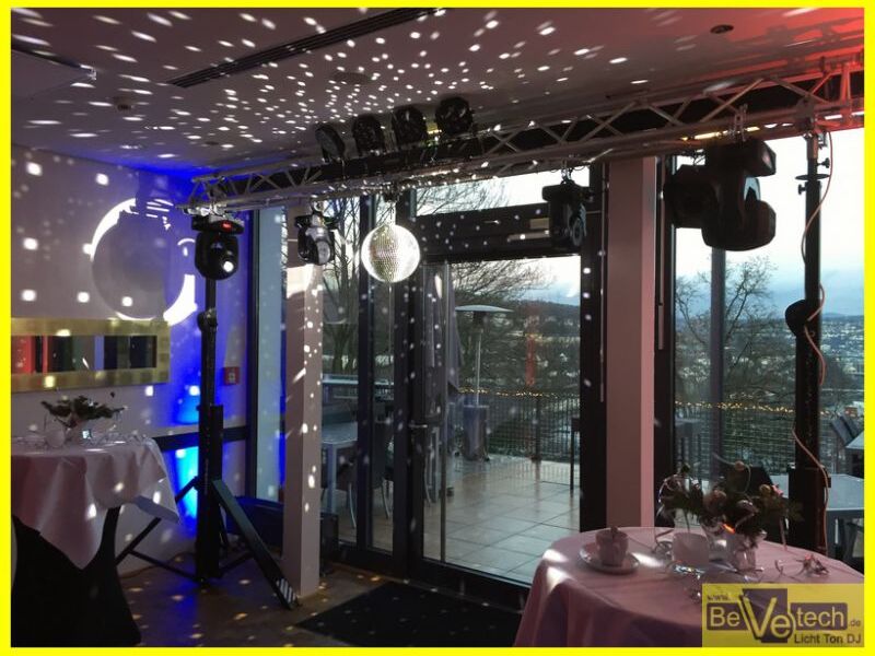 2015-12-31_Silversterparty_im_Berghotel_Johanneshoehe_in_Siegen09.JPG