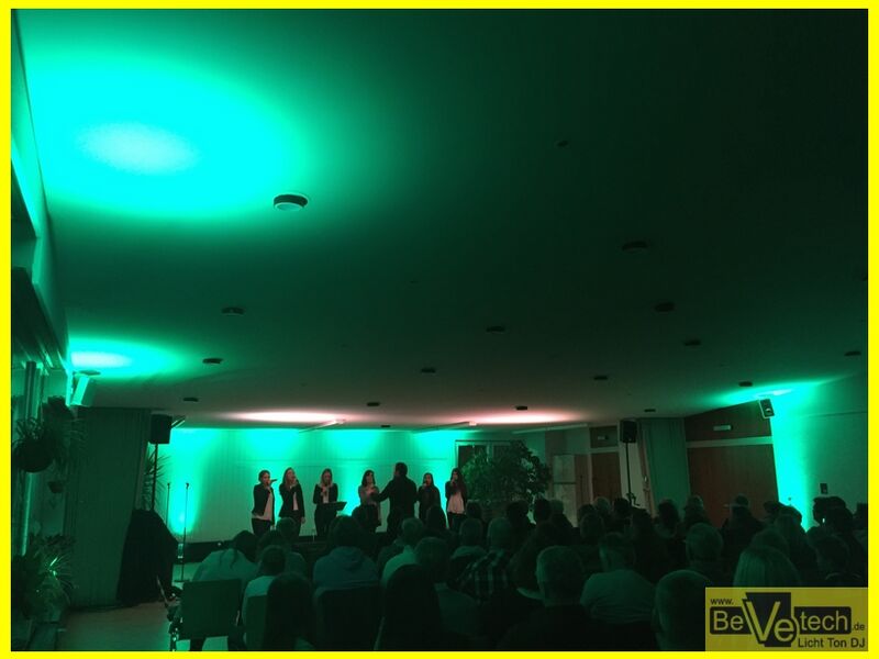 2016-01-23_Konzert_Die_Neujahrsshow_im_Gemeindehaus_Buschhuetten06.JPG