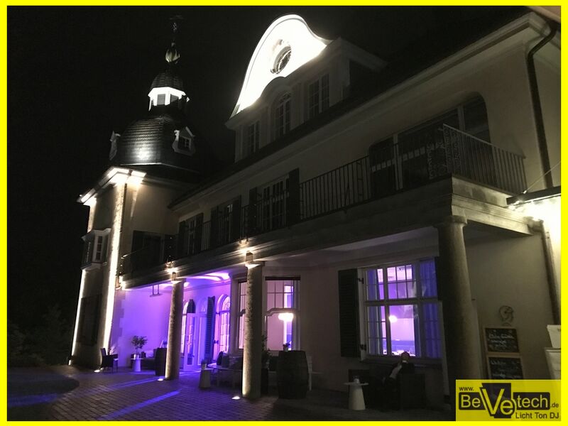 2017-07-29_Hochzeit_Humboldt_Villa_in_Luedenscheid_07.JPG